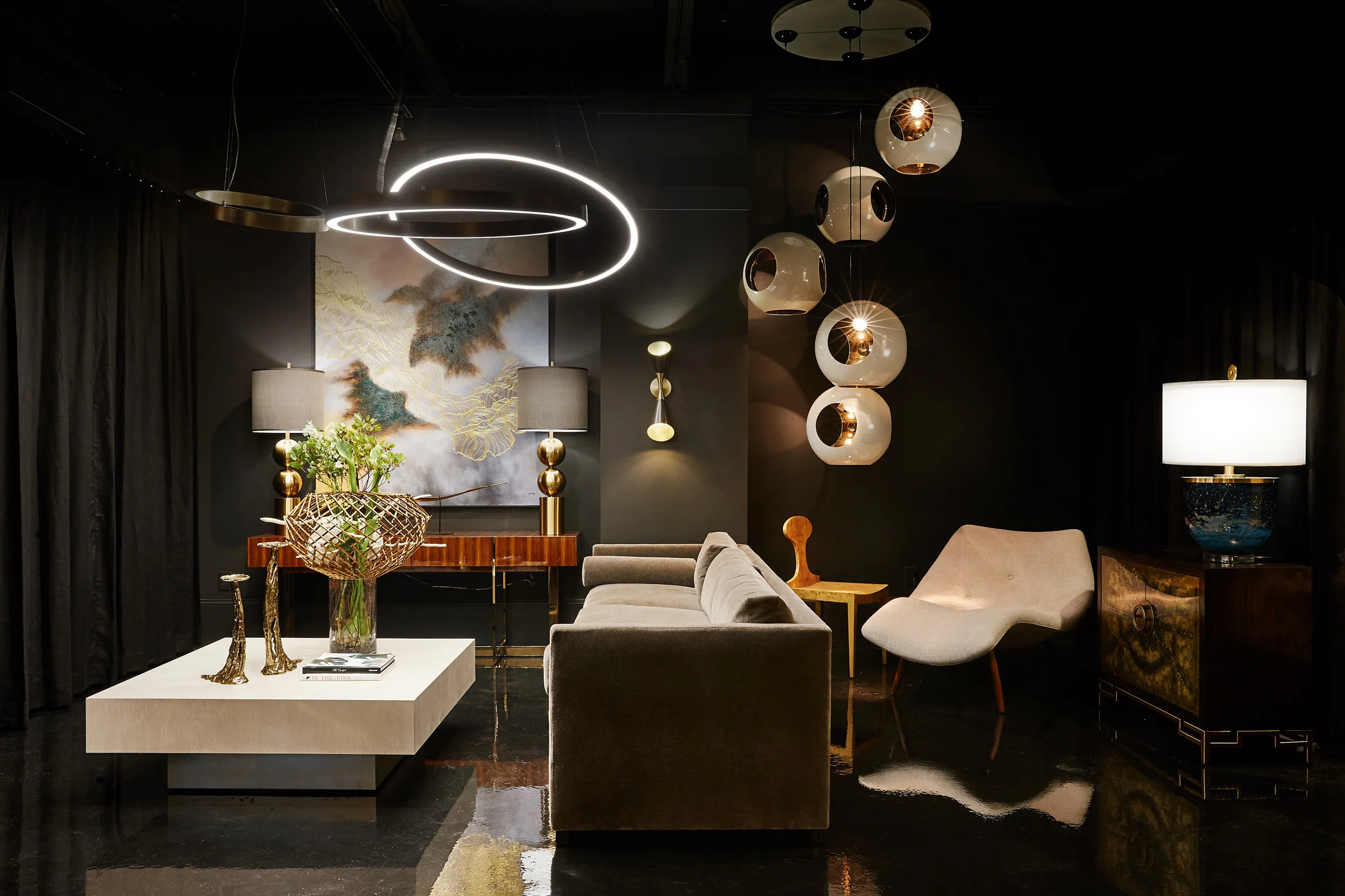 Showroom58_7099wa.jpg