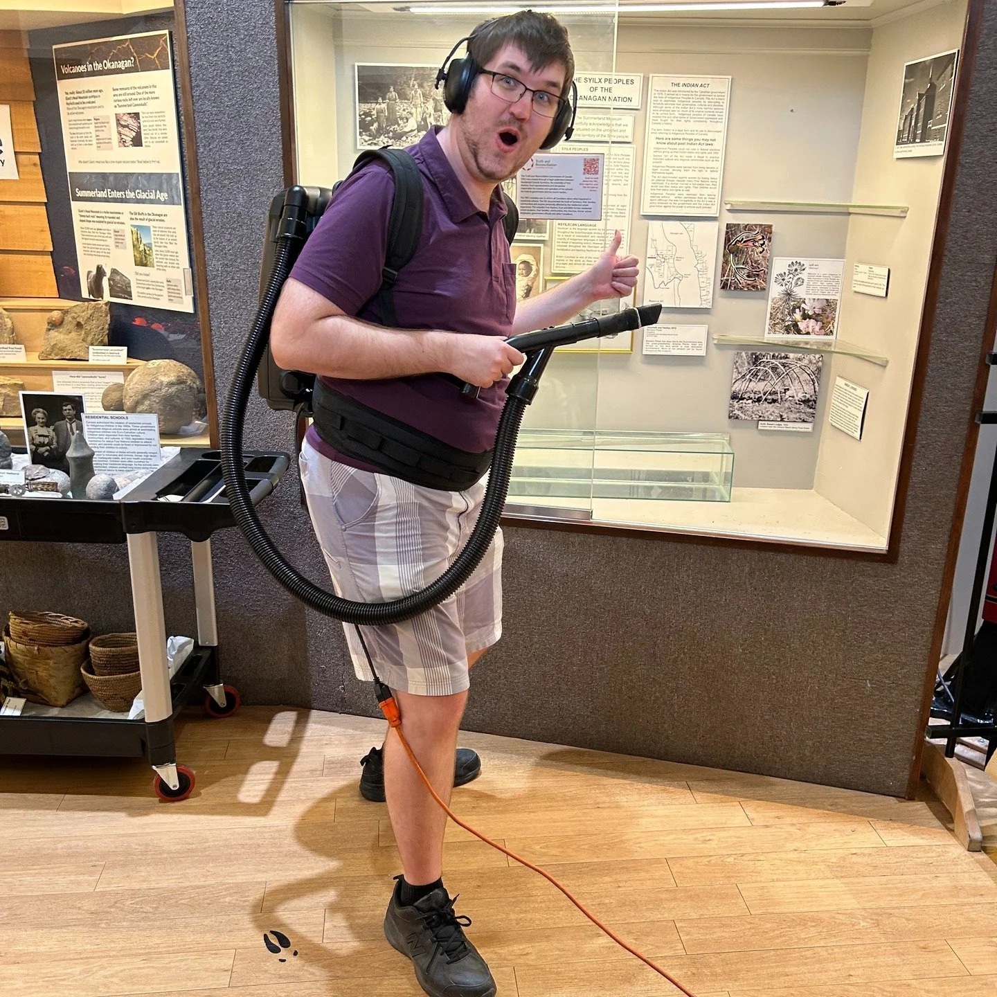 Cole here, this week I am beginning my weekly display cleaning duties, while at the same time taking care of any ghost who may wander in. Now any new or returning visitors may find some of the displays cleaner, and the building slightly less haunted.
