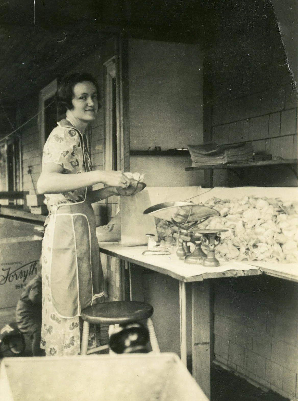 Apparently, tomorrow is National Potato Chip Day! Who knew? Well, maybe Christine Underwood did, pictured here making Blair's Potato Chips in 1942 for the business she ran with her husband Blair Underwood in Garnett Valley.

We have a feeling that ev