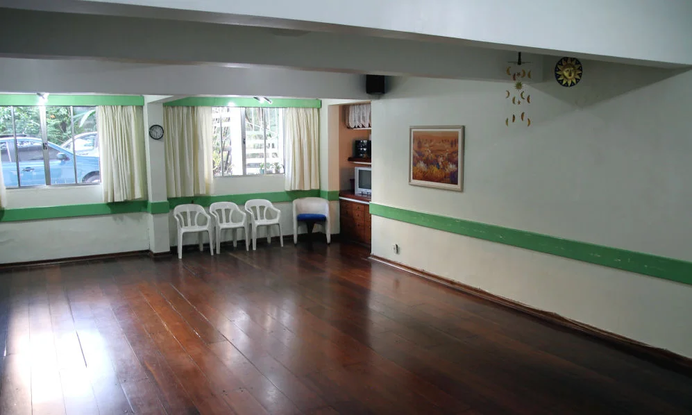 sala-grupos-2.JPG