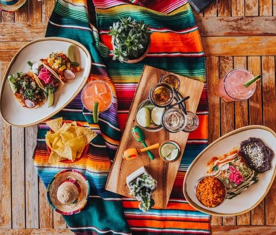 El_Centro_DC_Cinco_De_Mayo_2.jpg