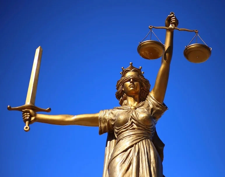 justice-2060093_960_720.jpg