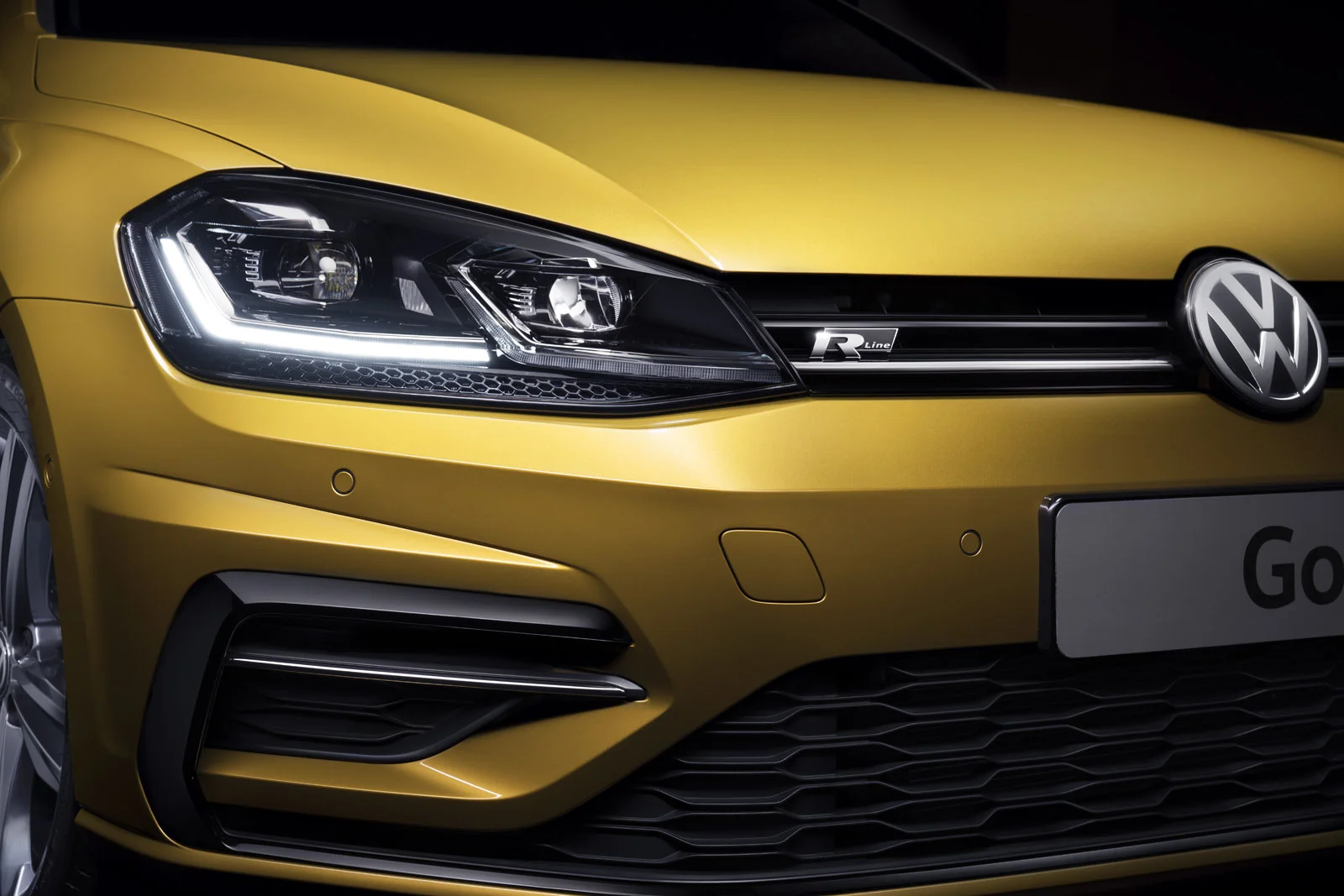 Volkswagen Golf077.jpg