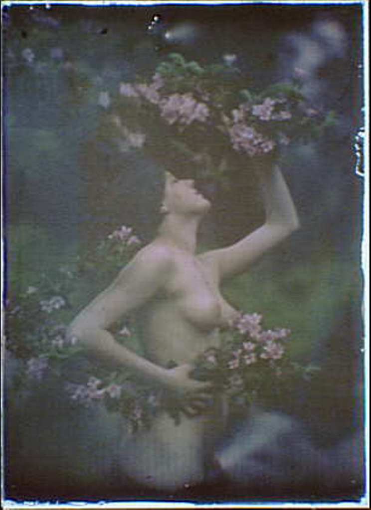 arnold-genthe-nude-woman-wearing-floral-garlandswreaths-1906-autochrome-via-ebay.jpg