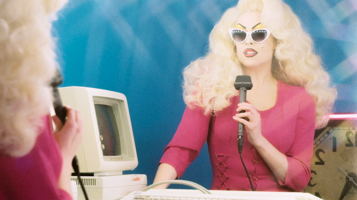 Allie X in the studio. Fuji X-Pro 2, Helios 44-4 58mm f/2 with Holga Star-8 Cross Filter