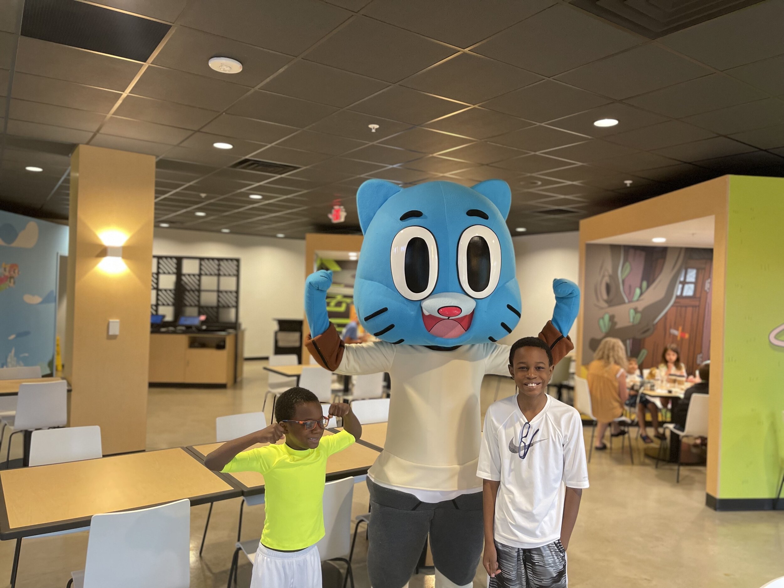 Is the Cartoon Network Hotel Accessible for Special Needs Families?