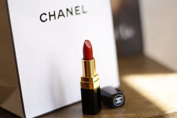  !> CHANEL LIPSTICK in GABRIELLE 444 # PurchaseHere