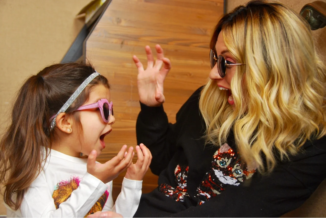 FAMILY ❤︎ MOMMY & ME - STARBUCKS RUN 