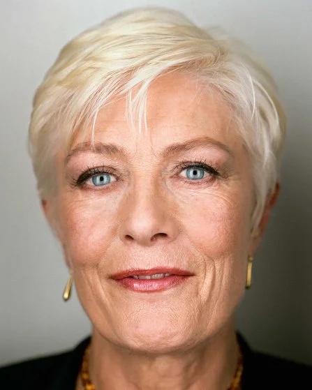 http://time.com/3812053/the-photo-that-made-me-martin-schoeller-new-york-1998/