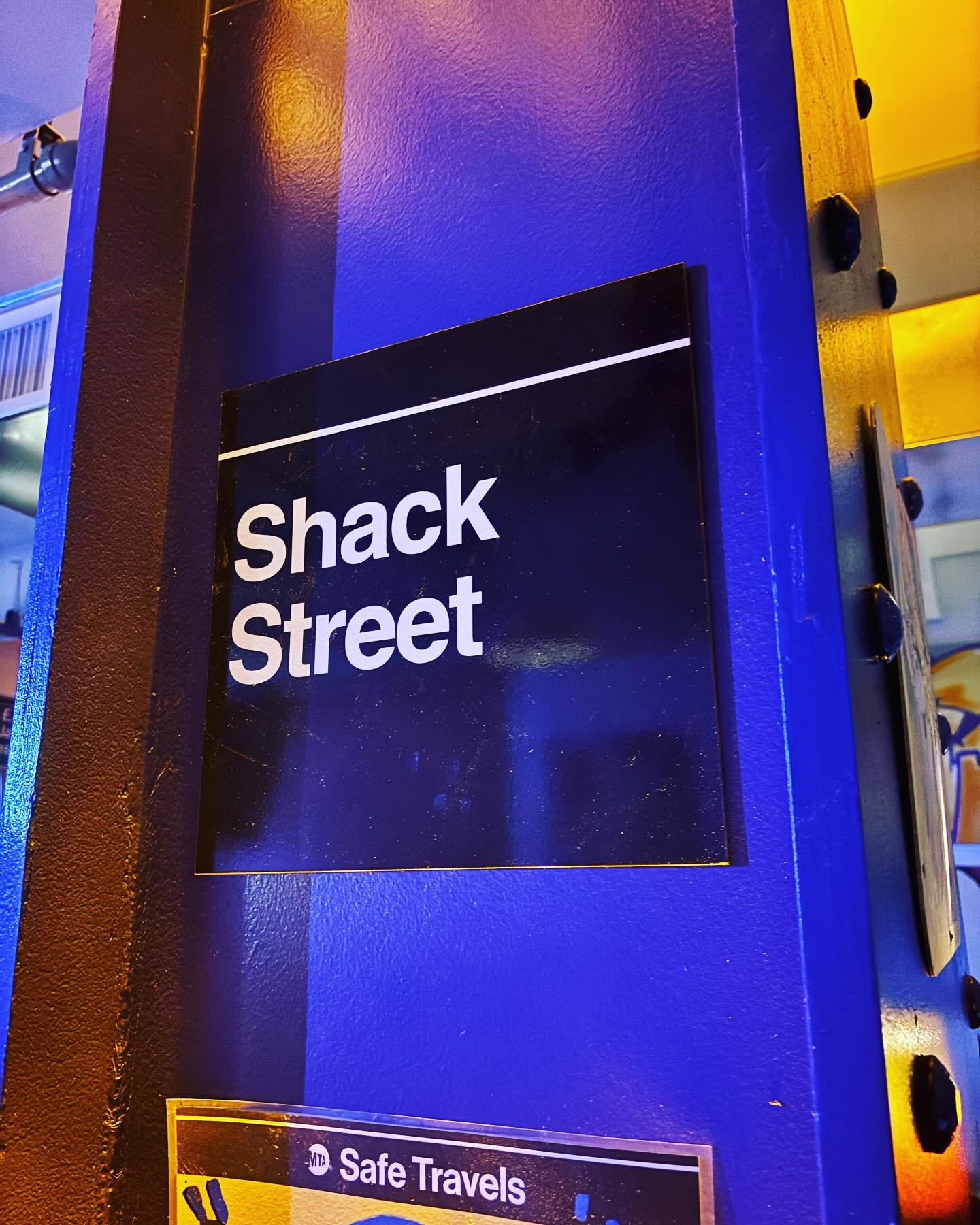 Great night of rippin&rsquo; blues courtesy of Michael Louis &amp; The Honey Badgers!
Live audio &amp; video recording @ Da Shack our performance space next door to Studio A.🤘
Video captured with our Blackmagic 4K multicam set up and of course audio