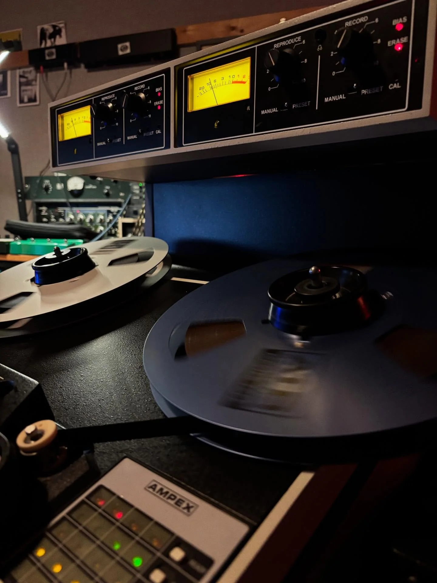 What&rsquo;s in the box! 
Just received our 100% refurbed rebuilt legendary Ampex ATR 102 1/2&rdquo; 2 track from ATR Services. 
Ain&rsquo;t nothin&rsquo; like the real thang baby! 🤘