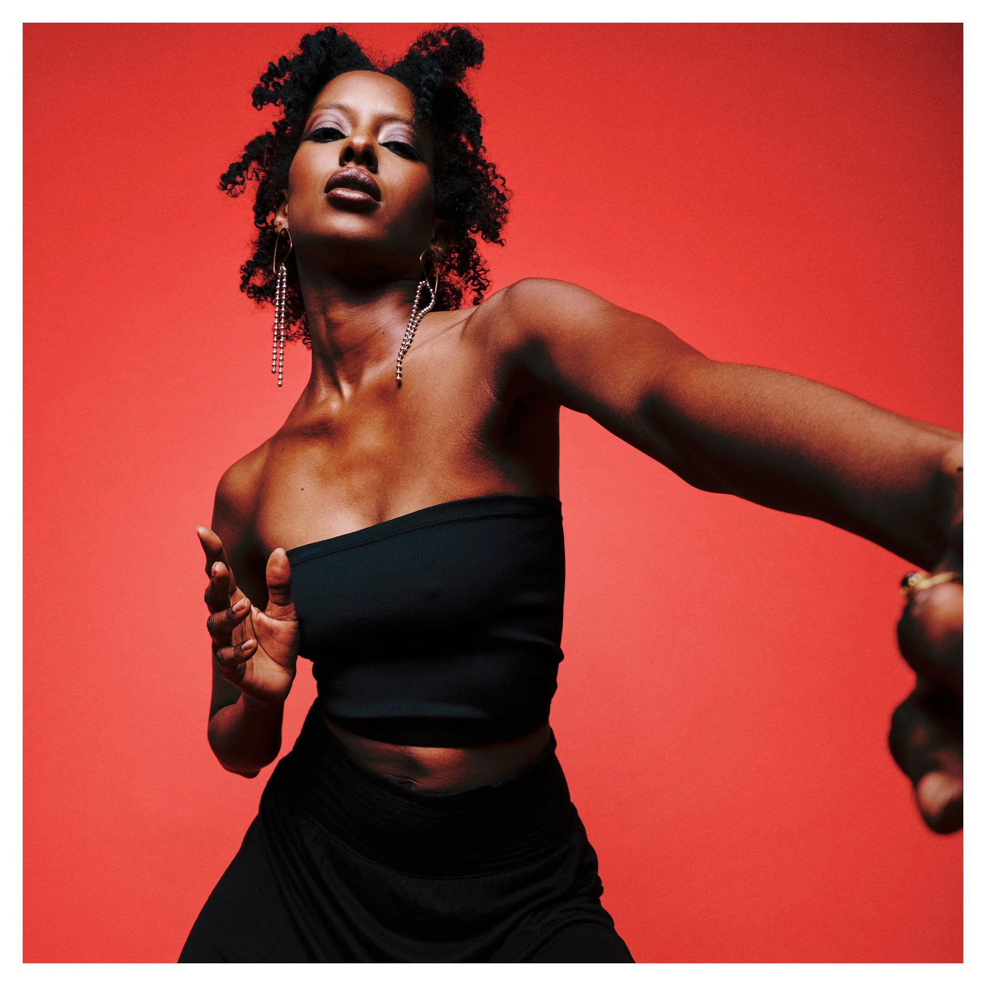 Sara_Look03 copy2.jpg