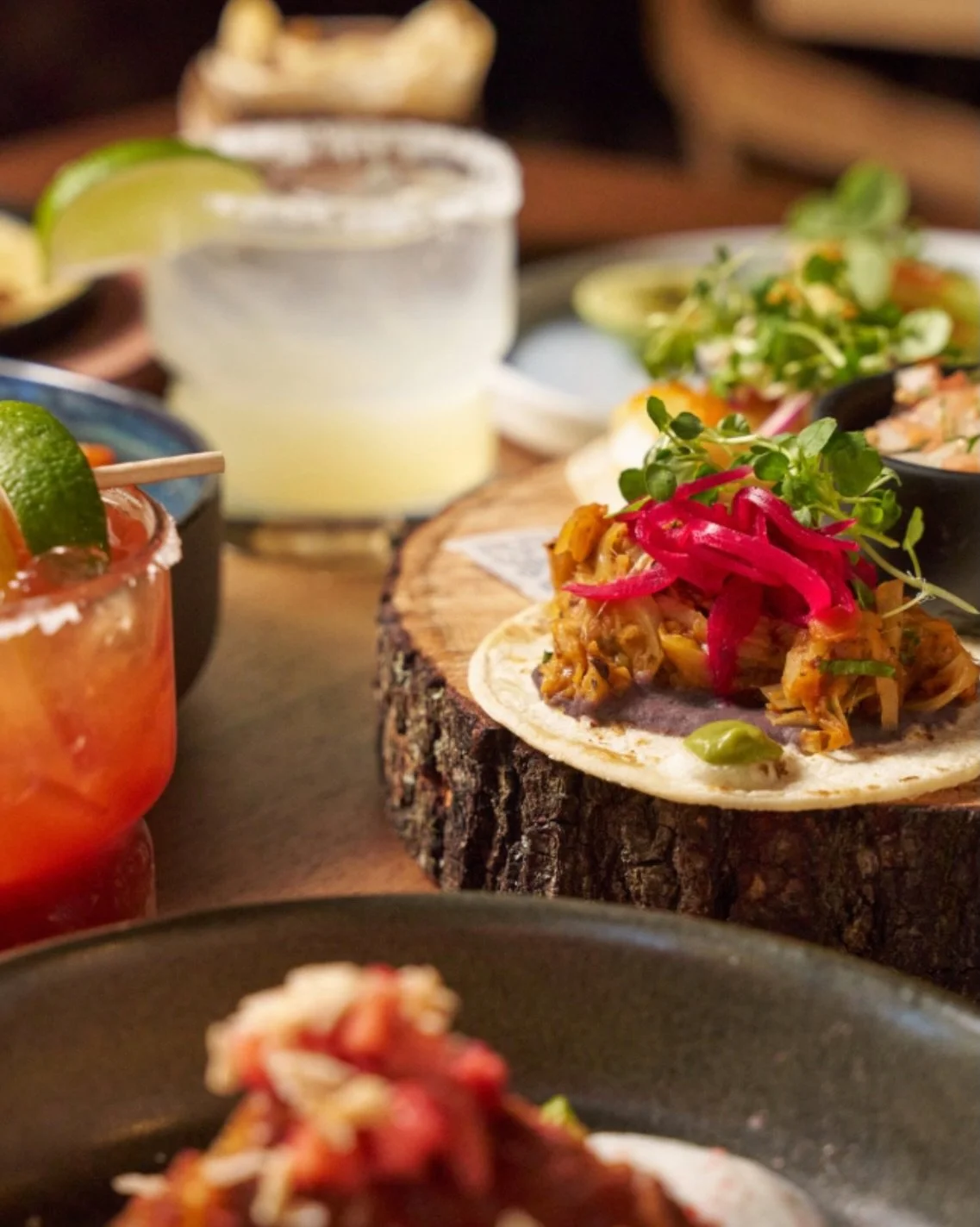 Brunch at Tamayo just hits different with shareable plates, fresh flavors, and cocktails that keep the table lively. Grab your crew and join us this weekend. 🥂

Reserve your table through the link in our bio and begin earning rewards with VOY&Aacute