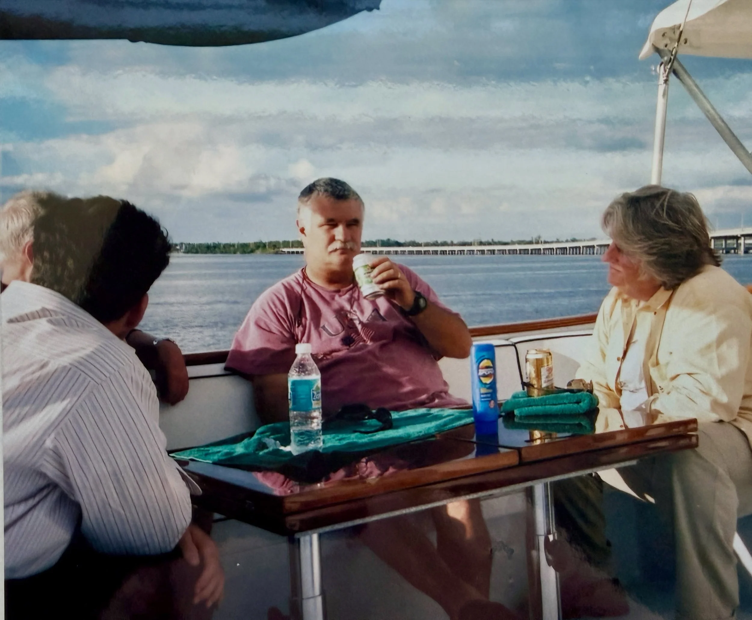 Swapping out the Zambezi for the Caloosahatchee. River trips Florida style. #craigboneartist #florida #caloosahatcheeriver