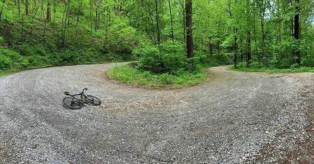 Stop. Lay it down. Soak it up.
.
.
.
.
.
.
.
#nocarsallowed #noshortcuts #scottaddictrc #roadslikethese