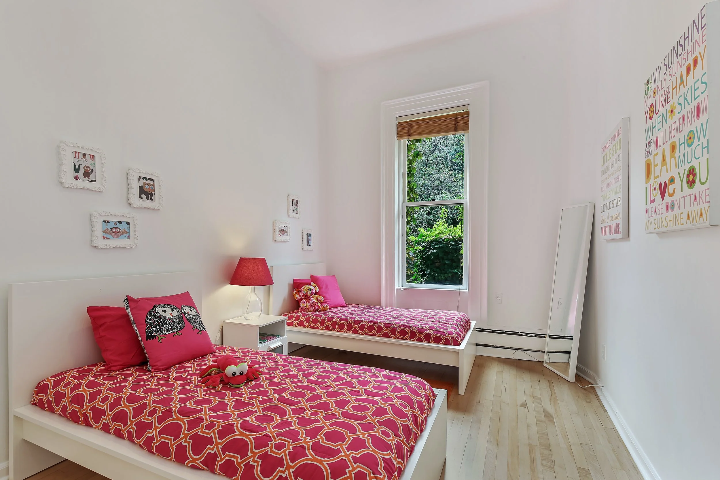 6_222ClintonStreet_2_153_2ndBedroom_HiRes.jpg