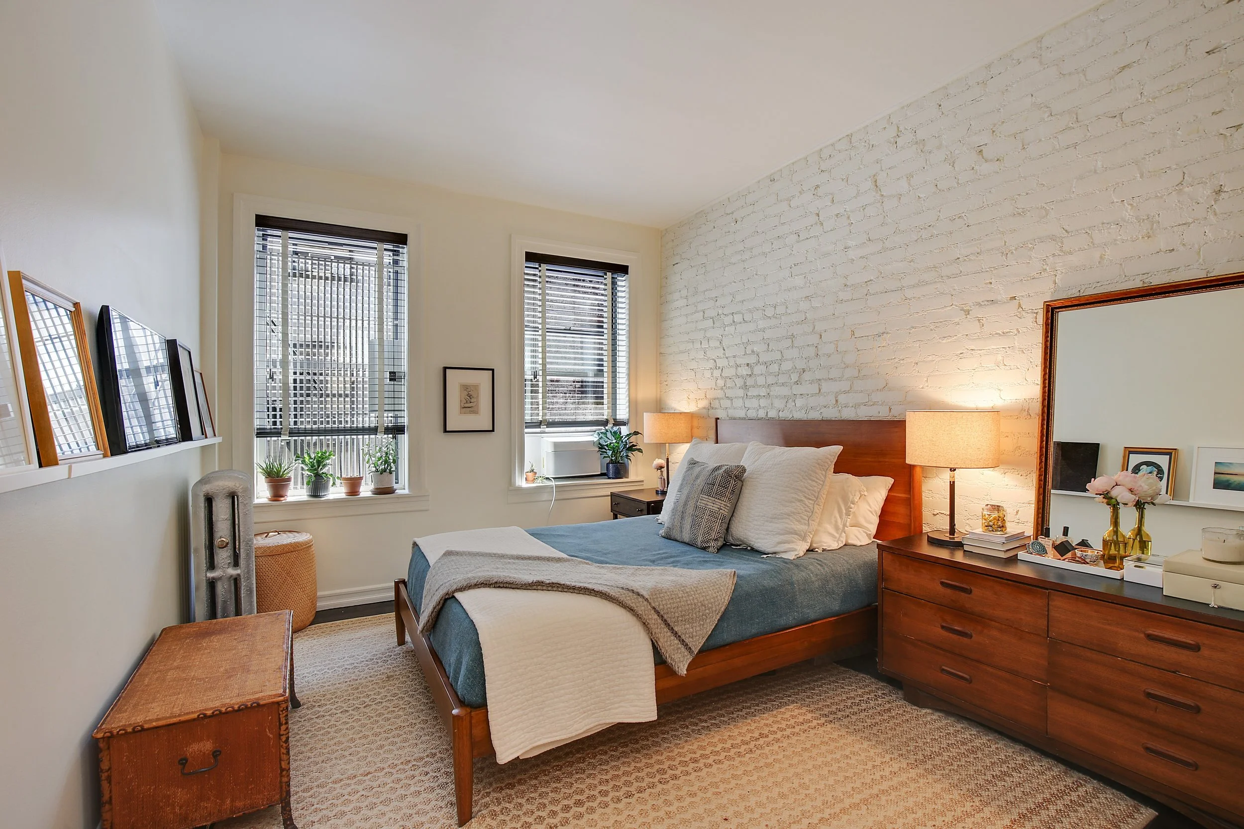 5_408SaintJohnsPlace_4F_18_Bedroom_HiRes.jpg