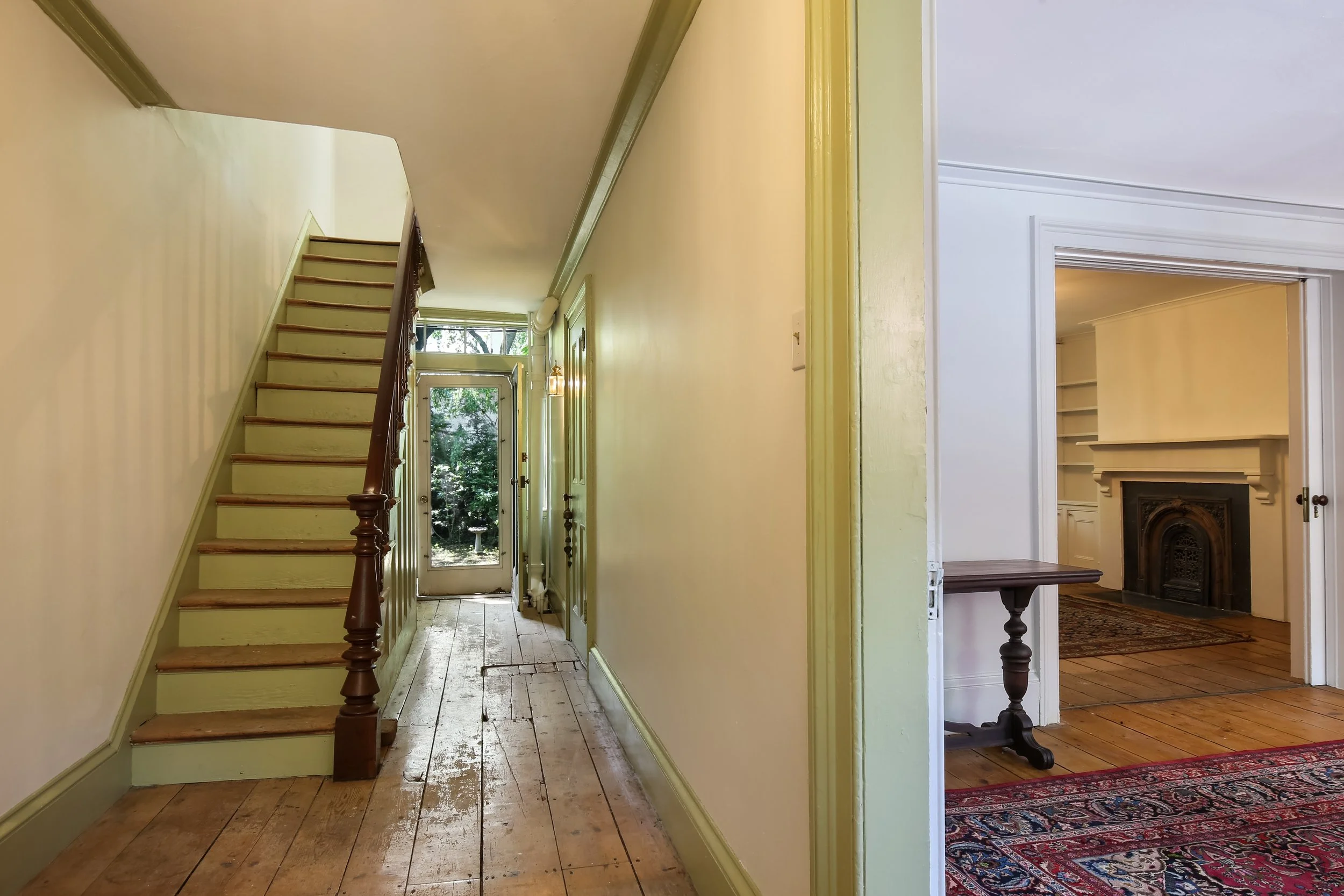 02_448WaverlyAvenue_148_FoyerLivingRoom_HiRes.jpg