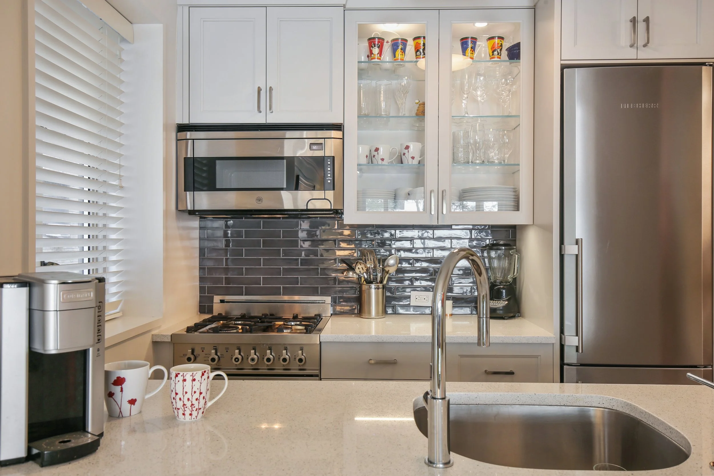 3_60RemsenStreet_3H_5_Kitchen_HiRes.jpg