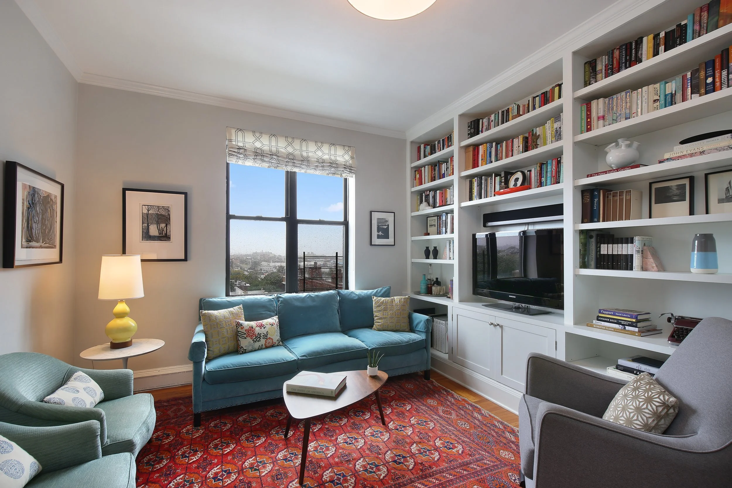 02_2GraceCourt_6E_165_LivingRoom_HiRes.jpg
