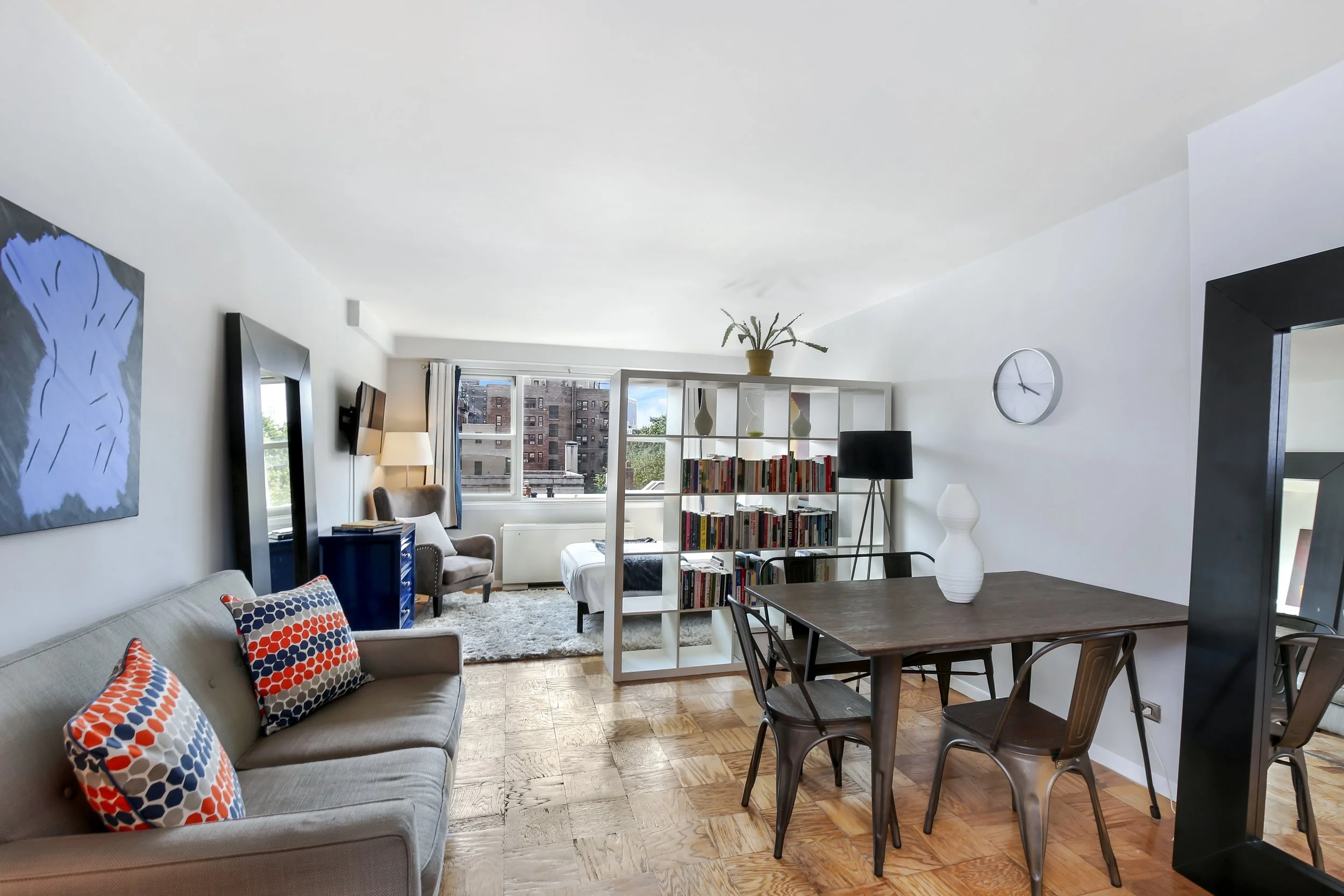 1_40ClintonStreet_8P_1_LivingRoom_HiRes.jpg