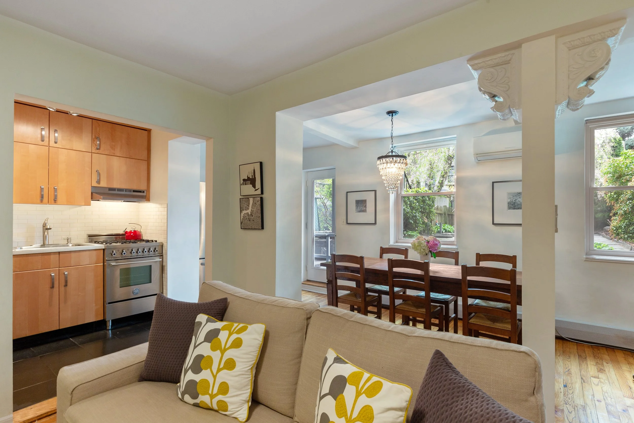 06_368AdelphiStreet_1_92_KitchenDiningRoom_HiRes.jpg