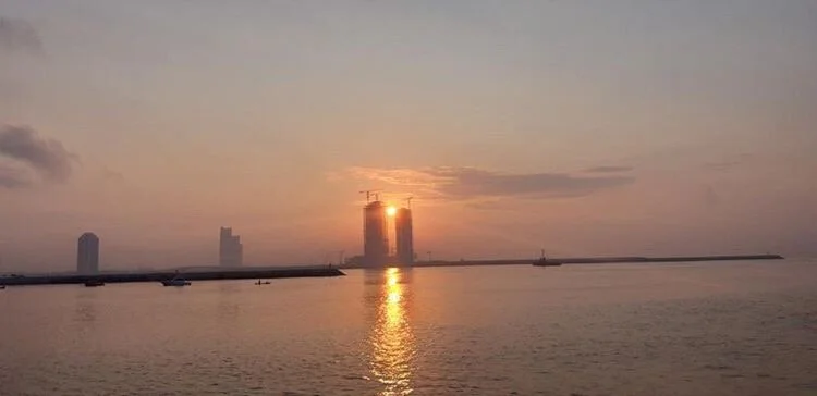 Sunrise over Takwa Bay