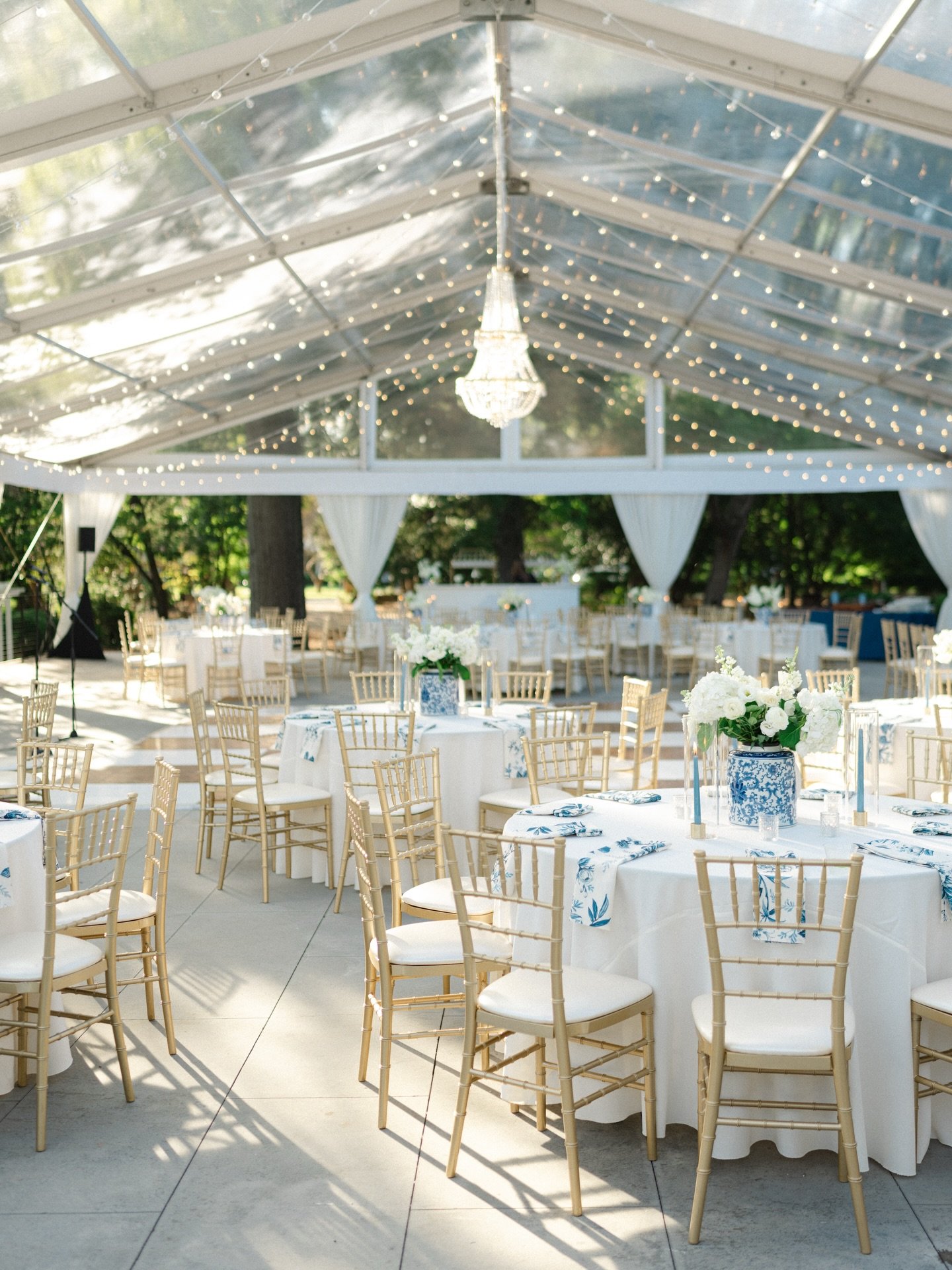In wedding design, guests don&rsquo;t take in every detail at once, they take in a feeling instantly. Within about three seconds of entering a space, they&rsquo;ve already formed an emotional impression of the entire celebration.

The 3 Things Guests