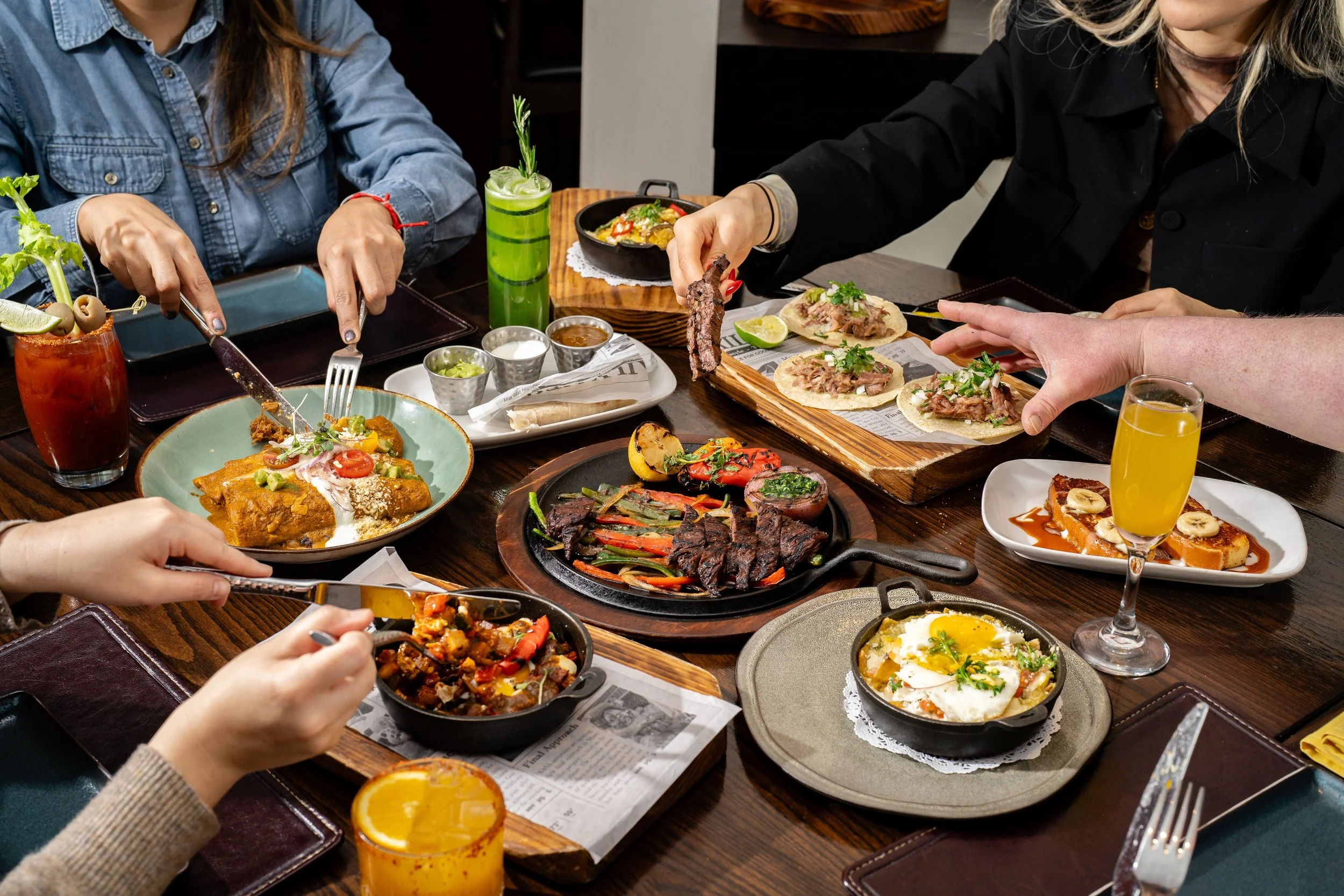 BOTTOMLESS BRUNCH | VIEW MENU