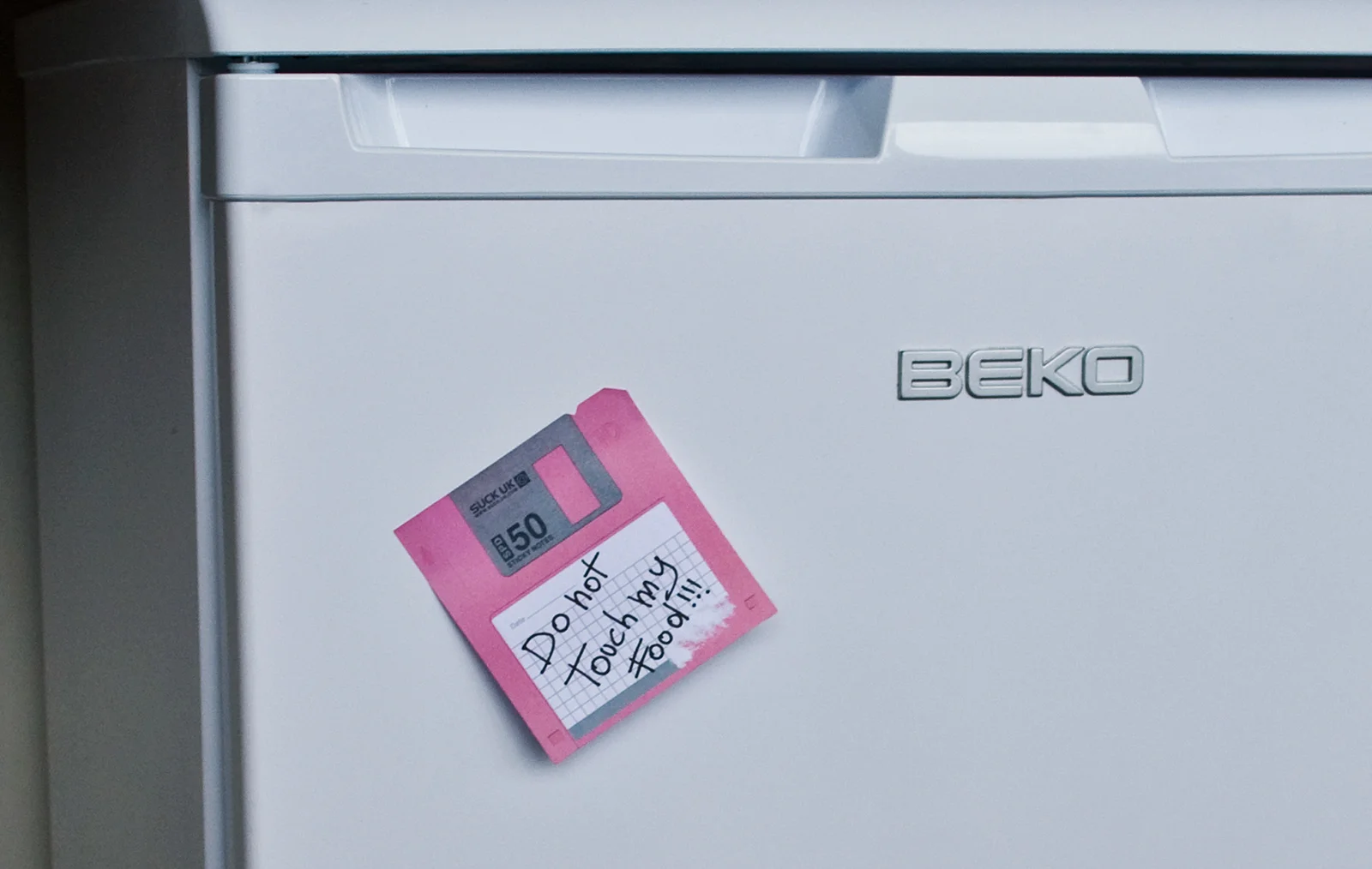 floppy-disk-stickynote-burakkaynak2.jpg