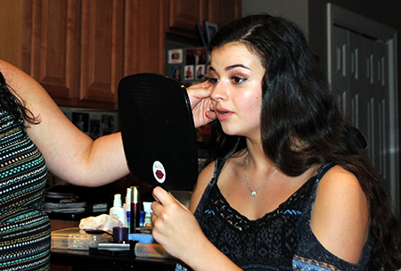 AboutFace_Workshop_Teen_450x304.jpg