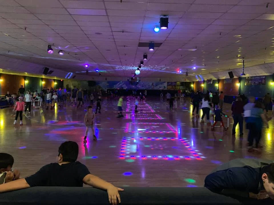 54350221_2308278815870317_7399478298746552320_n.jpg