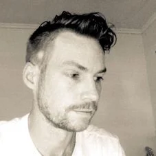 Colin Crowley/Independent Curator