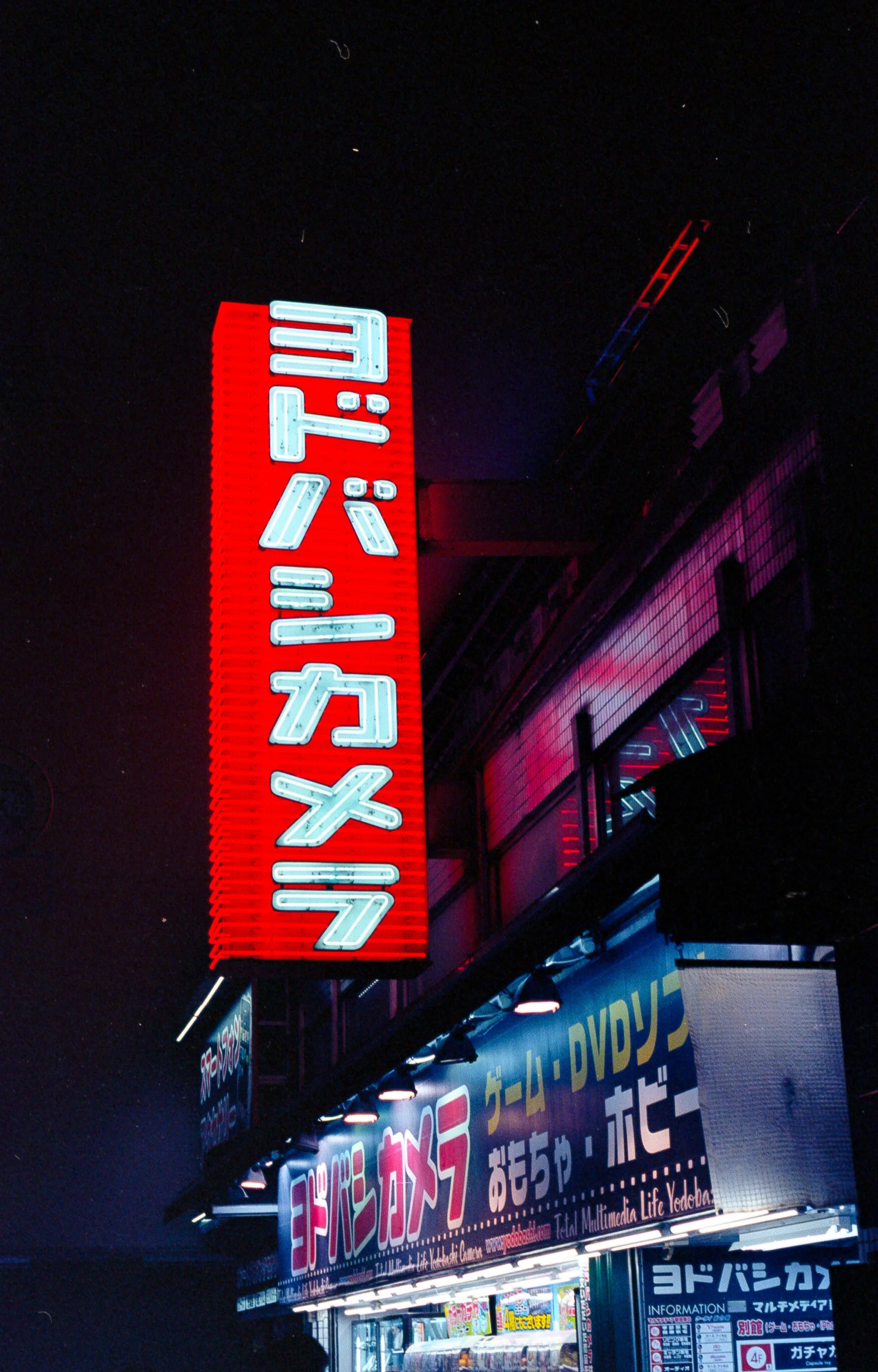 AJ010.jpg
