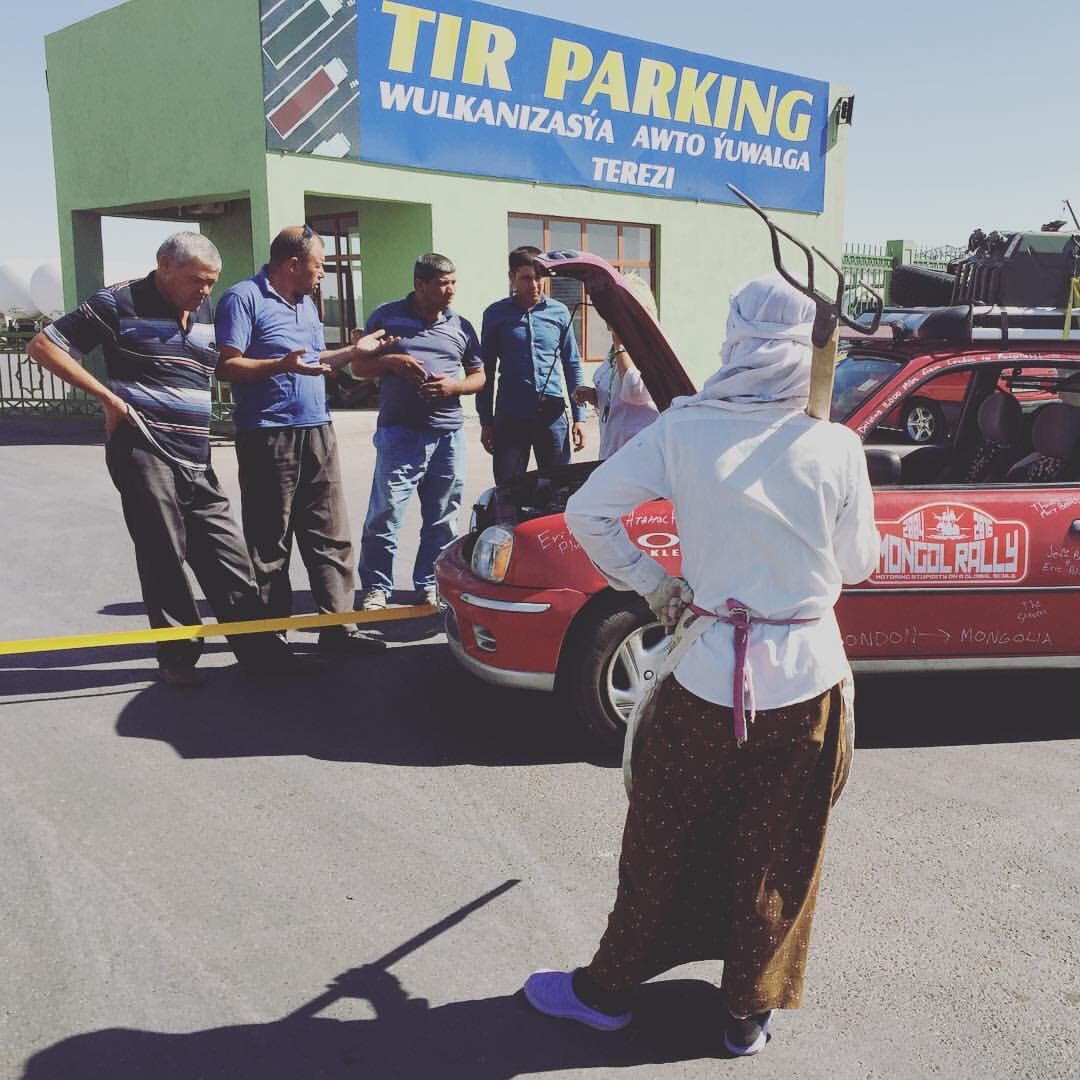Locals trying to diagnose car issues