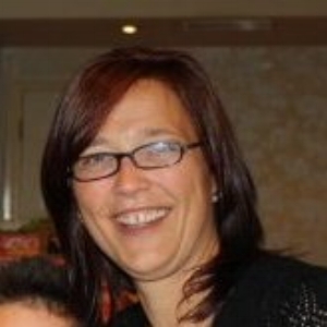 Jo Stephens, Owner: Grassmats USA