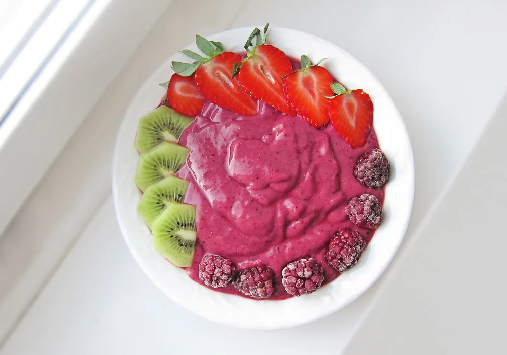 shakeforshape_acaibowl_11.jpg