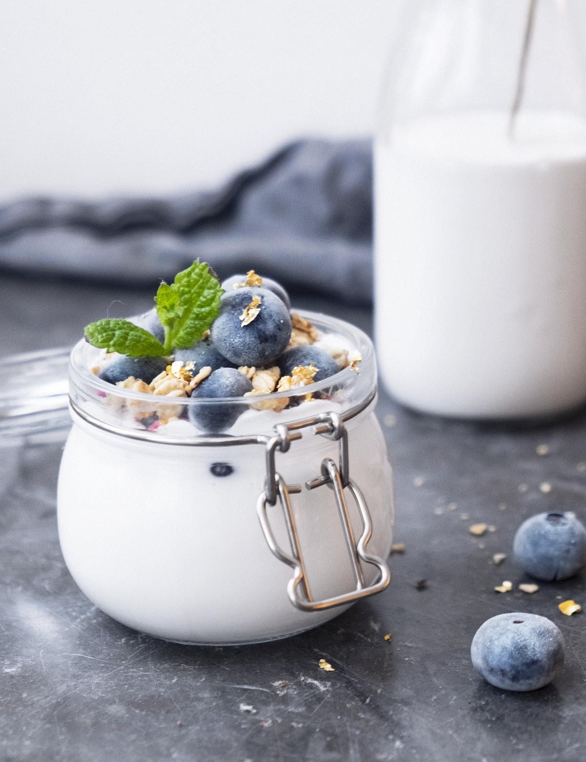 Shakeforshape Så här lätt gör du hemmagjord kokosyoghurt (vegan) Shakeforshape Så här lätt gör du hemmagjord kokosyoghurt (vegan)