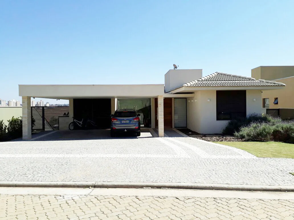 WhatsApp Image 2017-08-25 at 14.54.25.jpeg