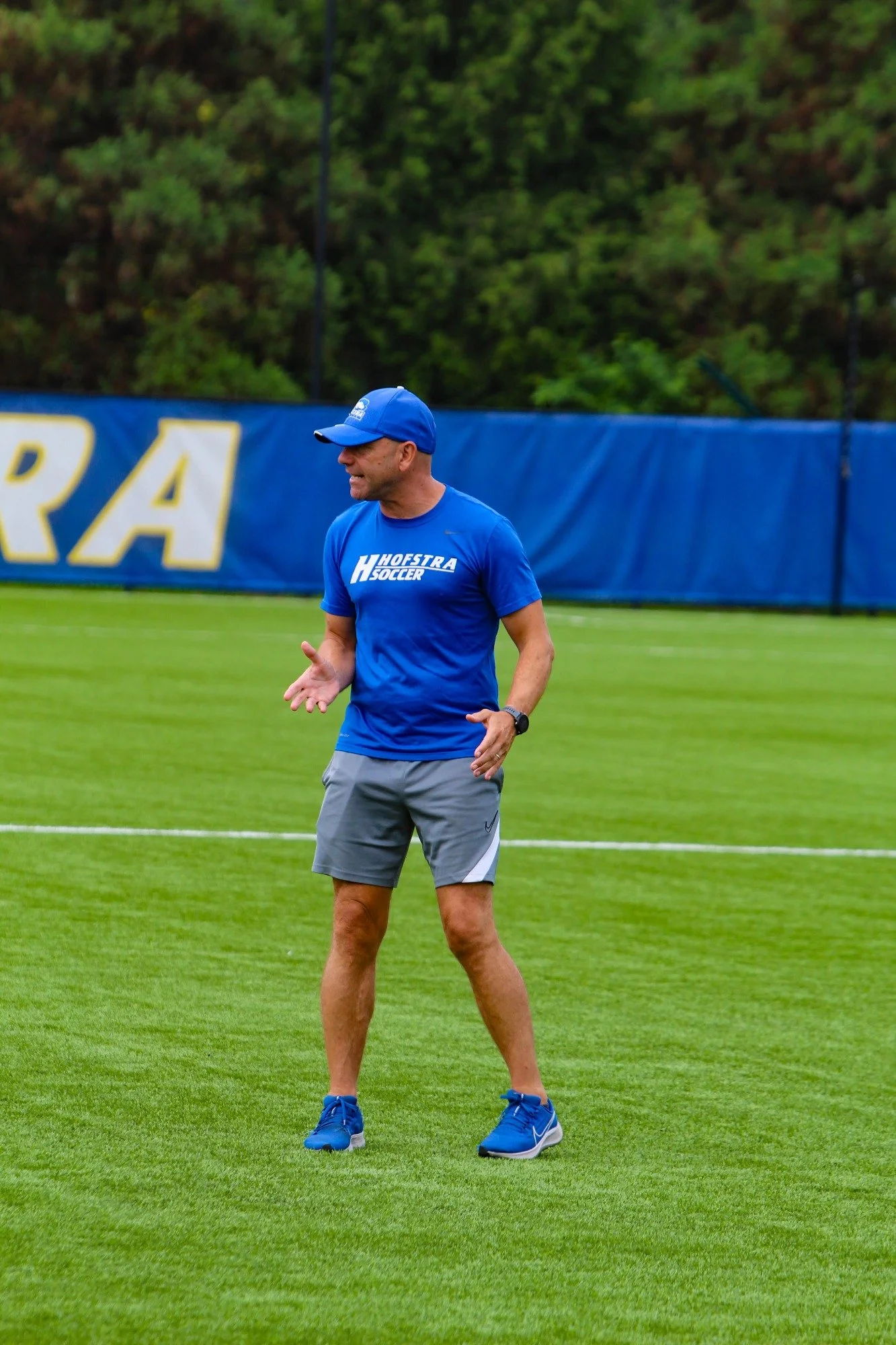 Women's soccer drops opening match of the season — The Hofstra Chronicle