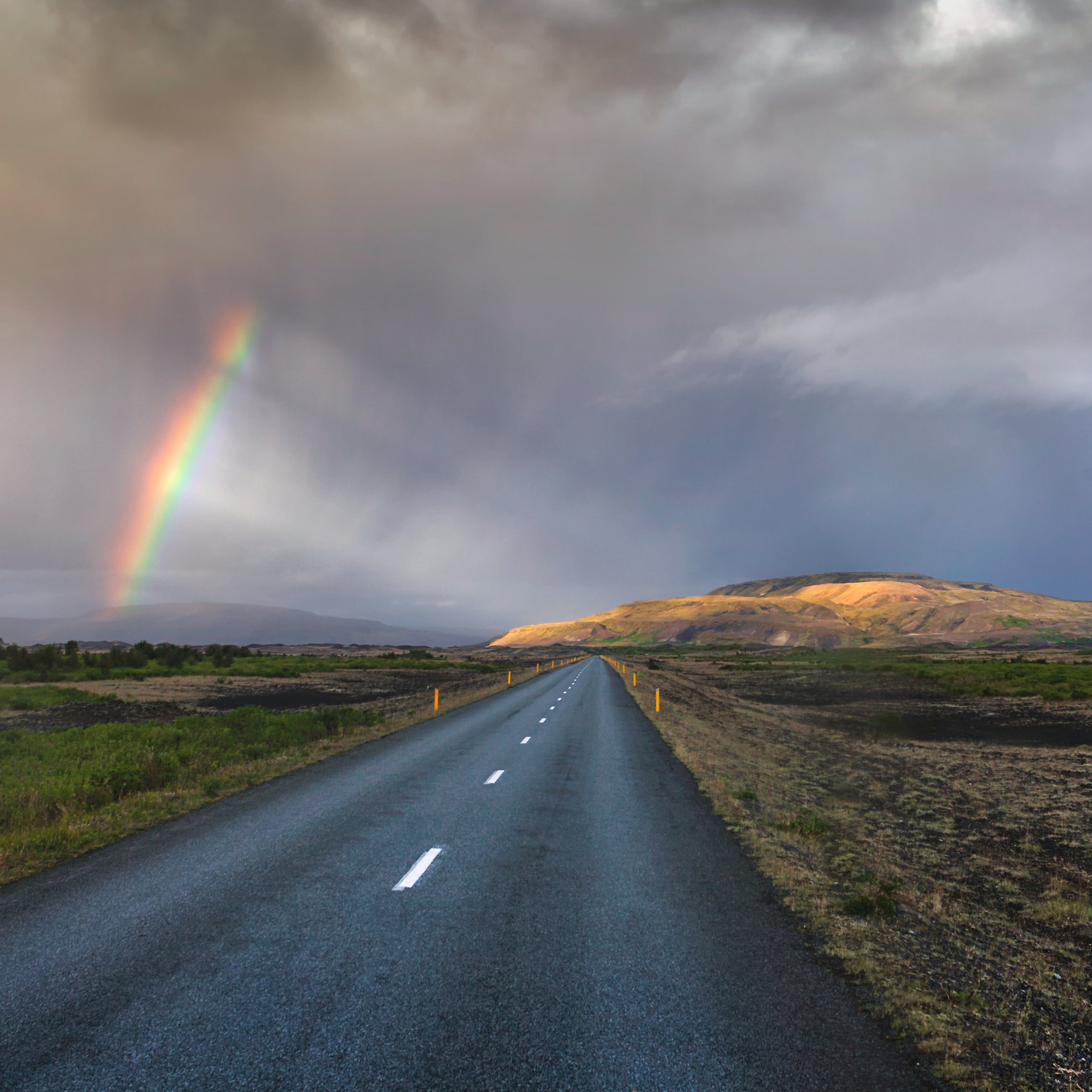 HOLY RAINBOW - ICELAND
