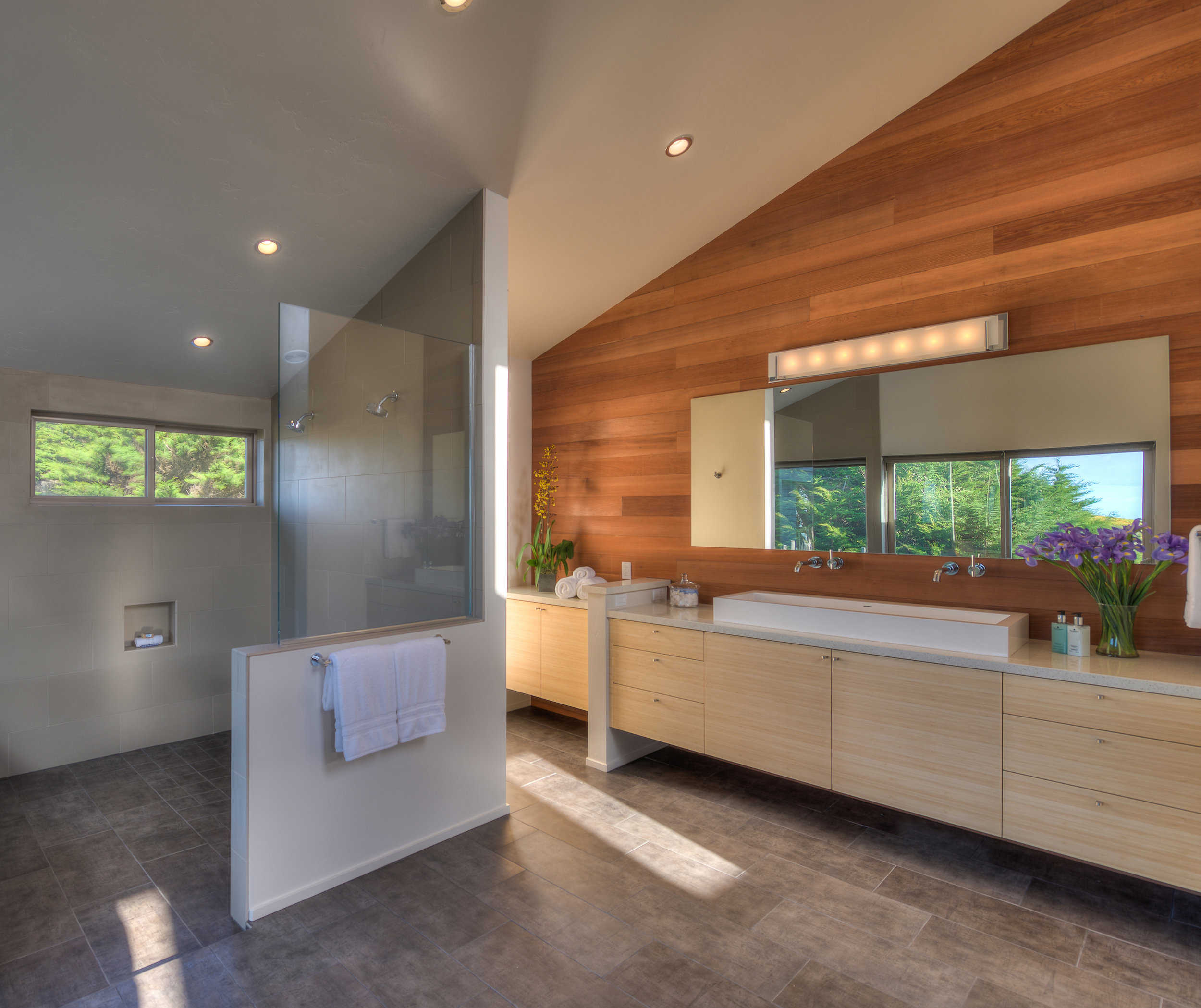 master bath 5.jpg