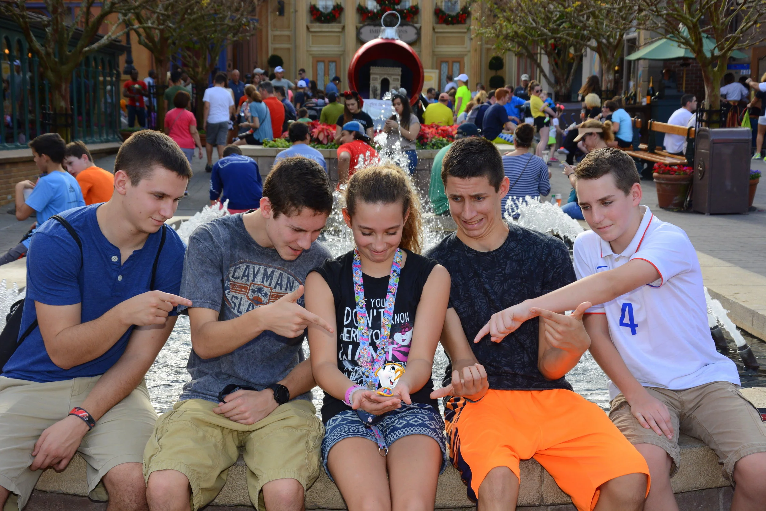 EPCOT_WRLDSHW2_7565159431.jpeg