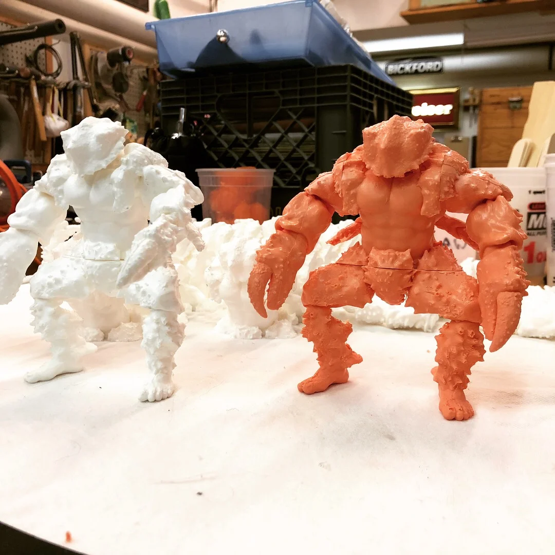 Molding and casting figures.