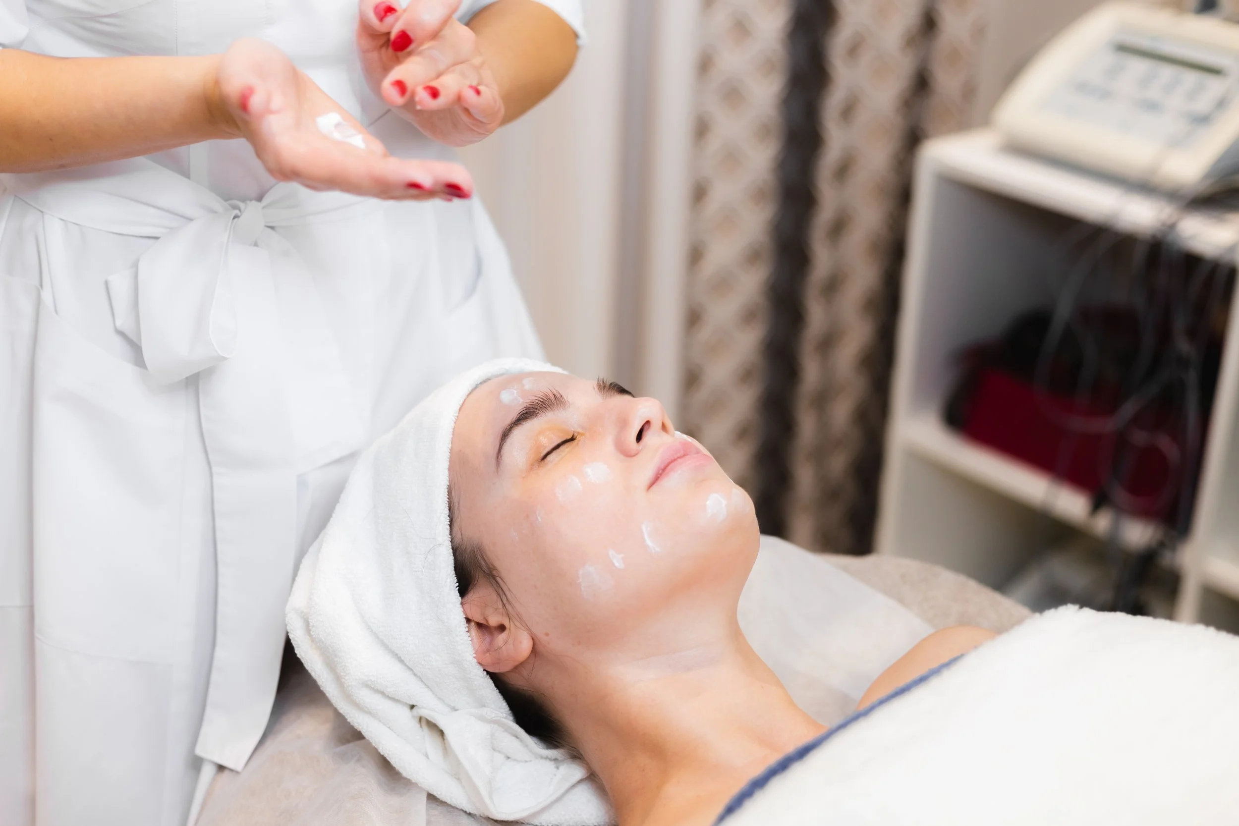 Professional Facial for Healthy Skin.jpg