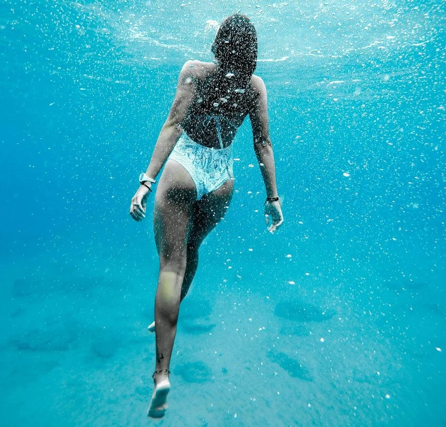 Underwater Weightlessness