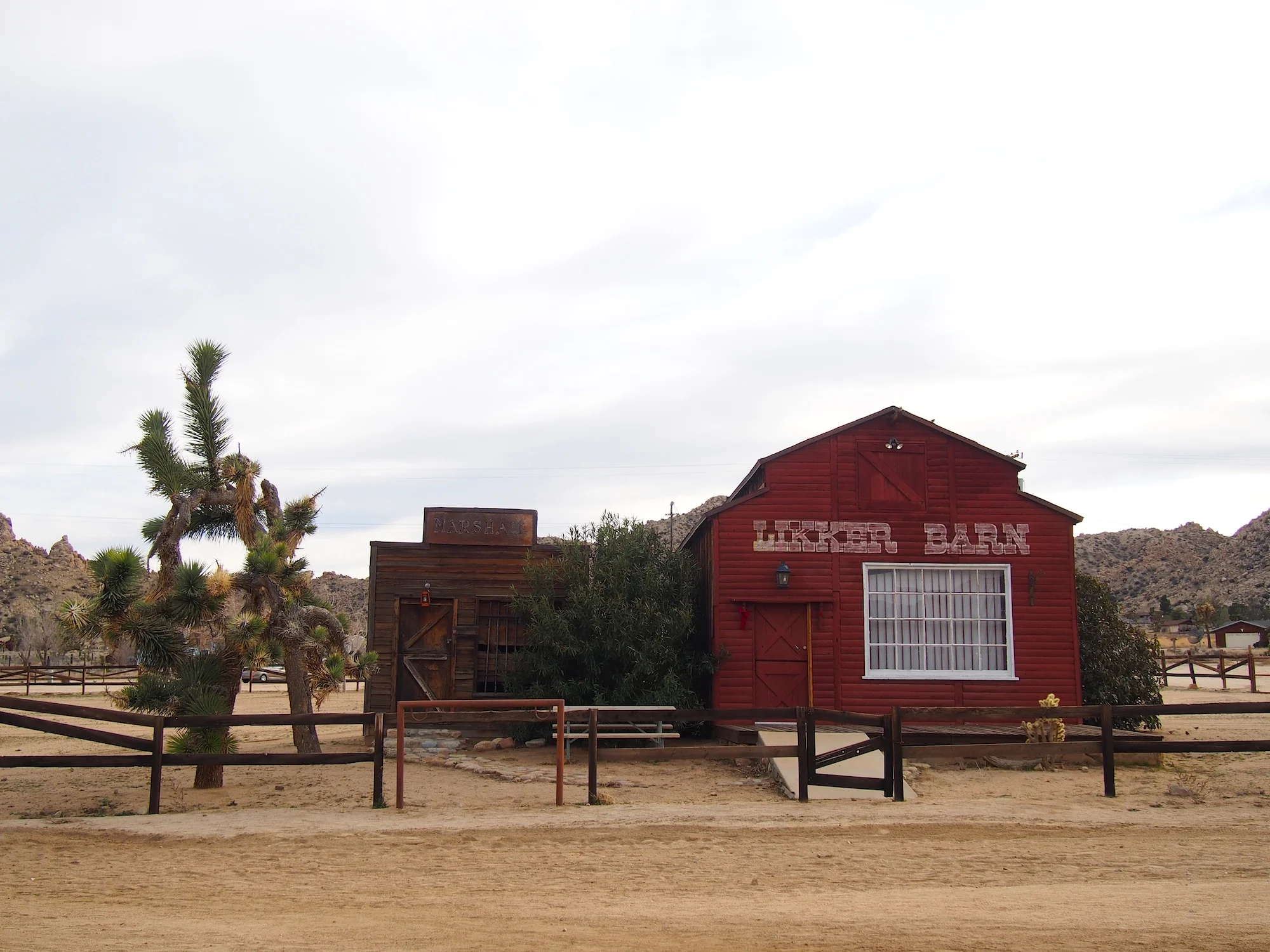 pioneertown12.jpg