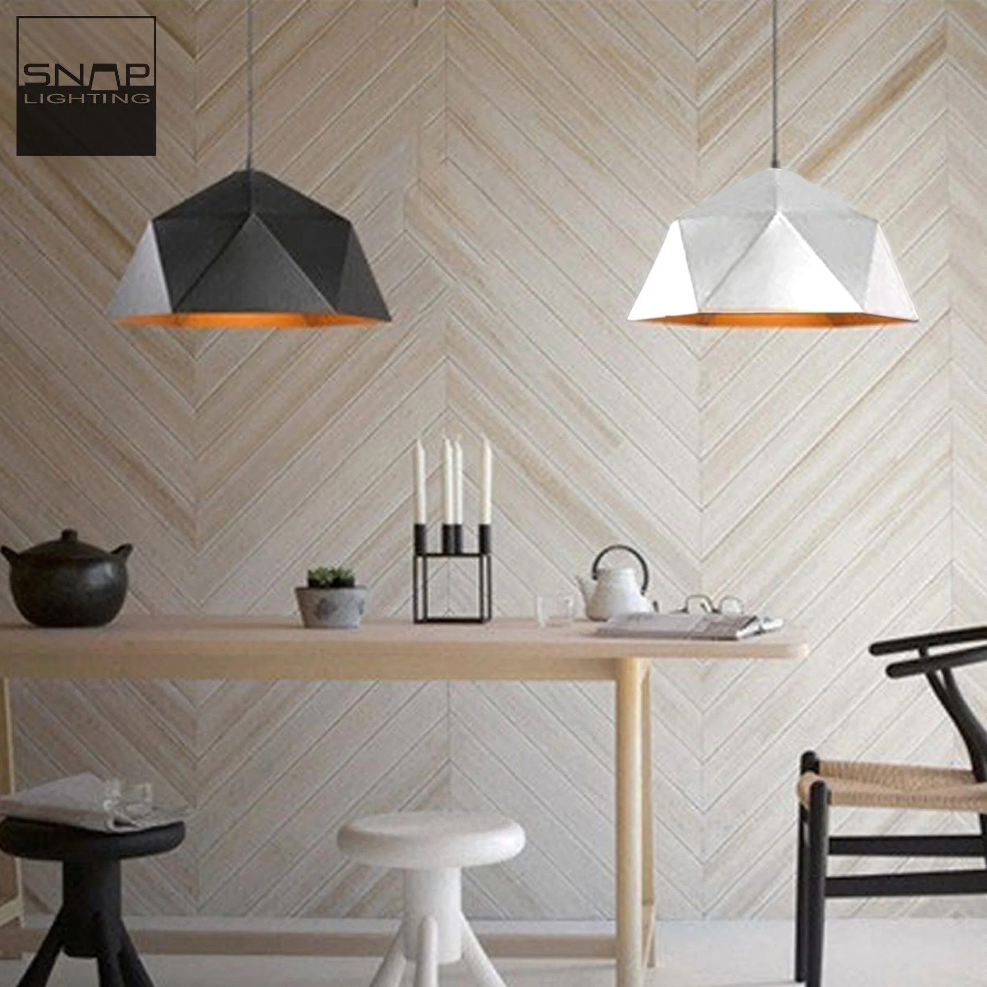 Pendant 32-3 B01.jpg