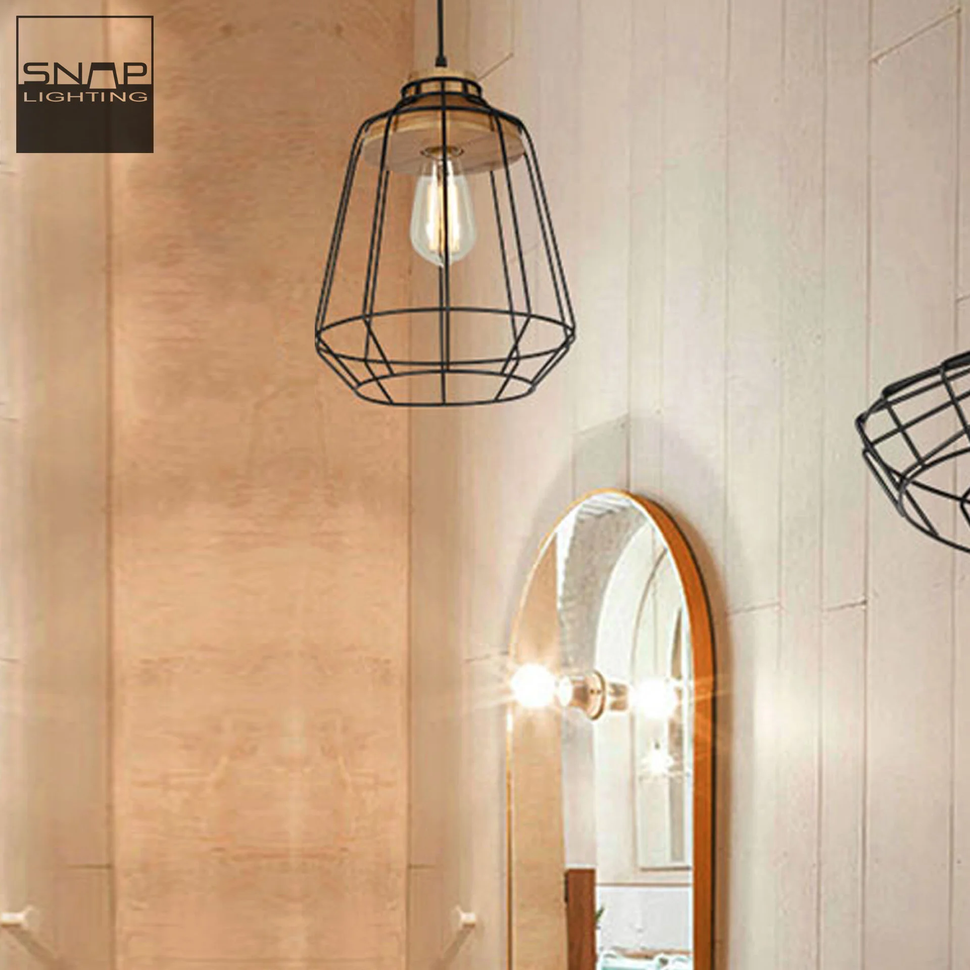 Pendant 3B-4 B01.jpg