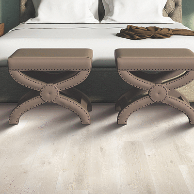 Reclaimed Chic